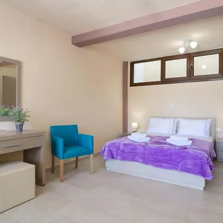 Aparthotel Nico E Marie Seaside, Nilie Hospitality Mgmt Toroni