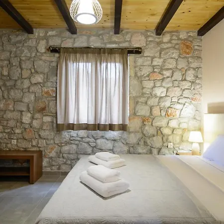 Nico E Marie Seaside, Nilie Hospitality Mgmt 3* Toroni