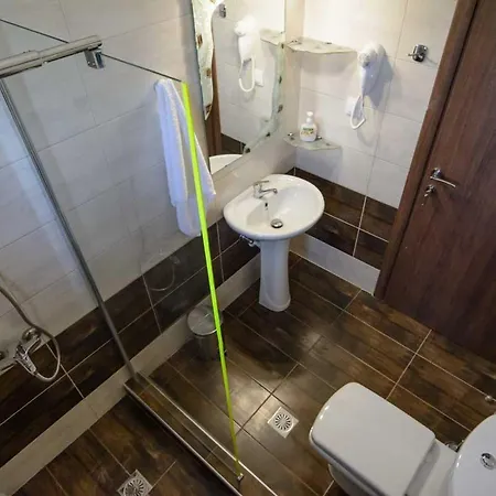 Nico E Marie Seaside, Nilie Hospitality Mgmt 3*