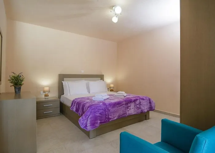 Nico E Marie Seaside, Nilie Hospitality Mgmt Aparthotel 3*