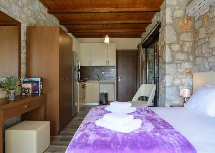 Nico E Marie Seaside, Nilie Hospitality Mgmt 3* Toroni